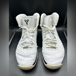 Nike Kobe 3 (USED) 318695-101 Men’s Size 13 (No Box) Kobe Basketball Shoes